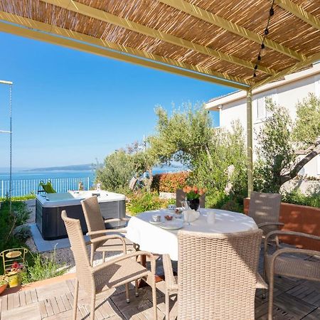 Holiday Home Villetta Belveder Baška Voda Eksteriør bilde