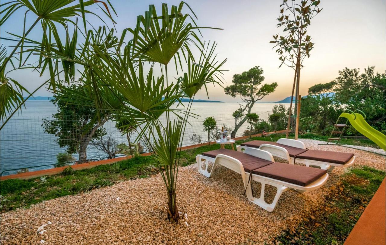 Holiday Home Villetta Belveder Baška Voda Eksteriør bilde