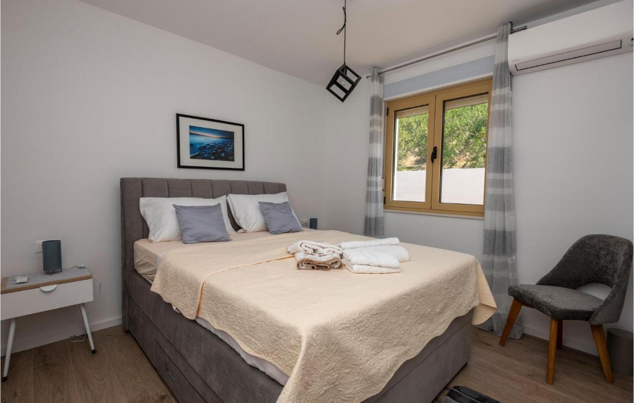 Holiday Home Villetta Belveder Baška Voda Eksteriør bilde
