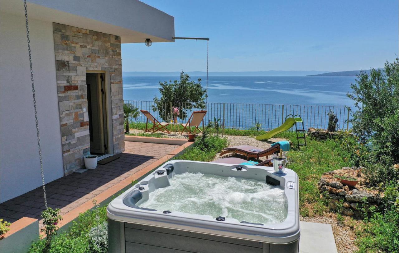 Holiday Home Villetta Belveder Baška Voda Eksteriør bilde