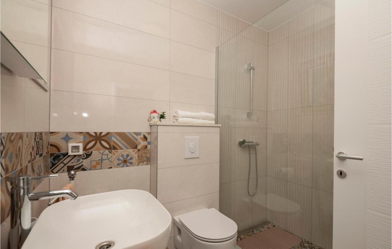 Holiday Home Villetta Belveder Baška Voda Eksteriør bilde